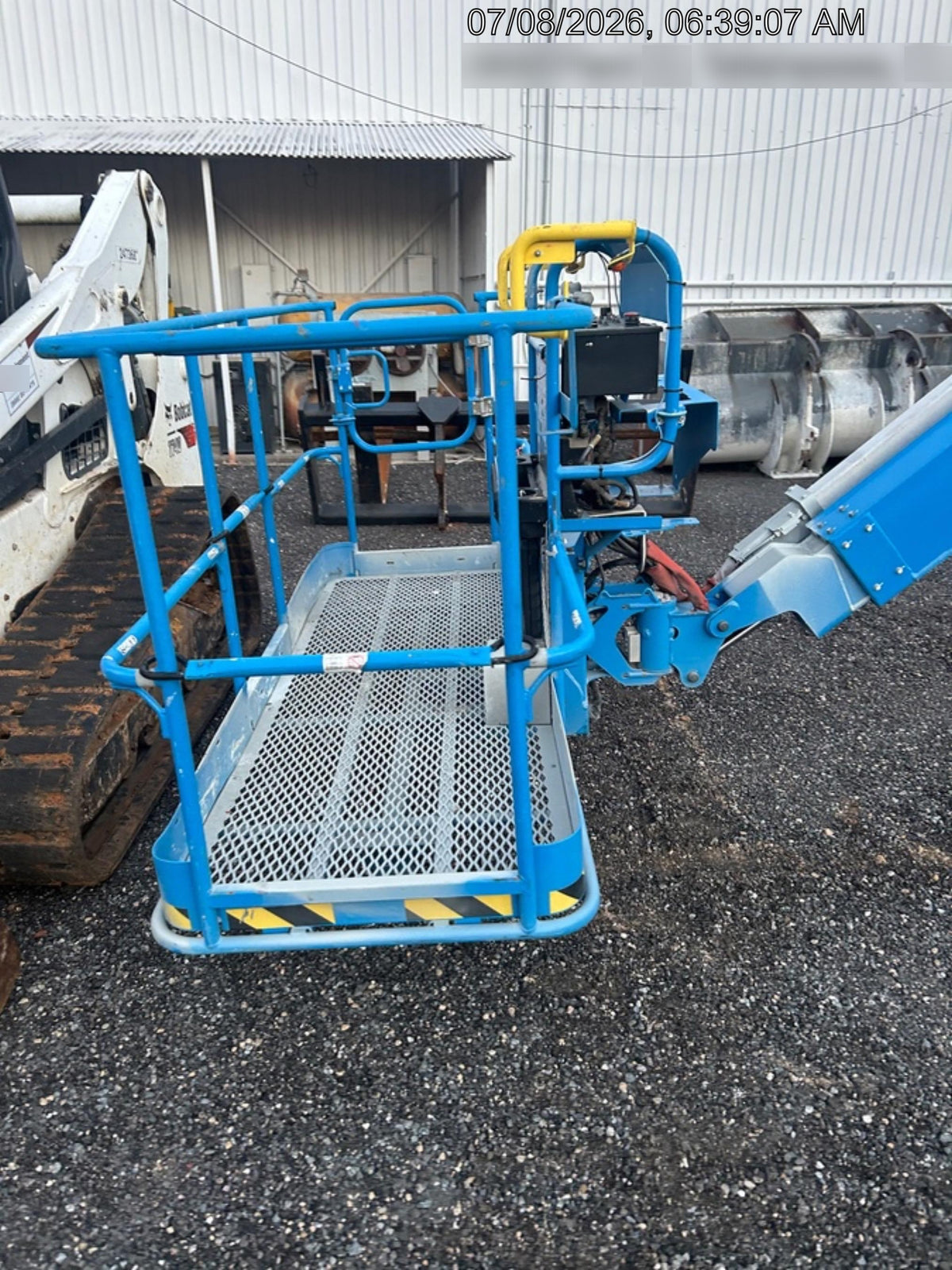 2025 GENIE Z-135/70