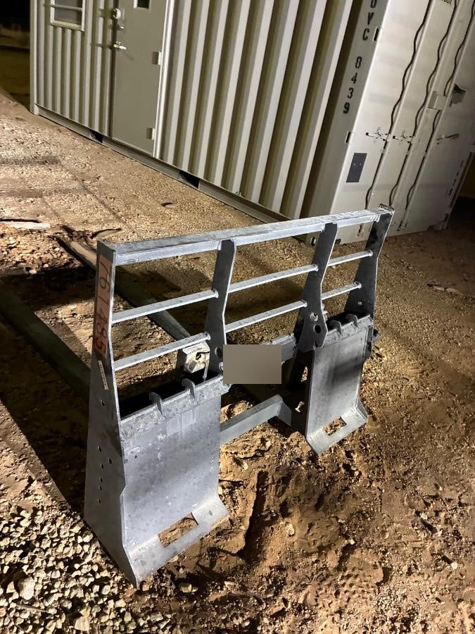 2026 ARROW MATERIAL HANDLING 72" Pallet Forks - Arrow