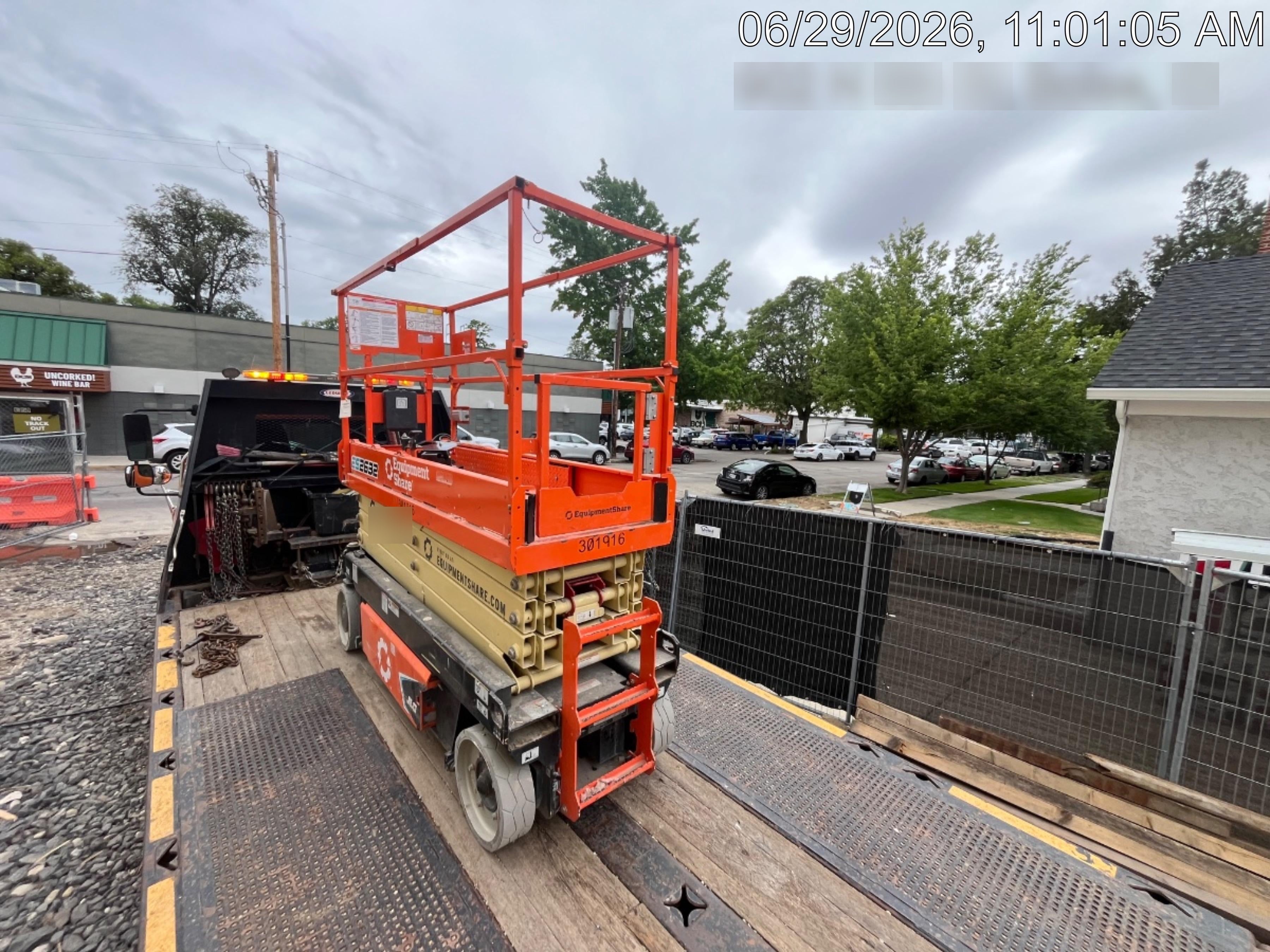 2023 JLG ES2632