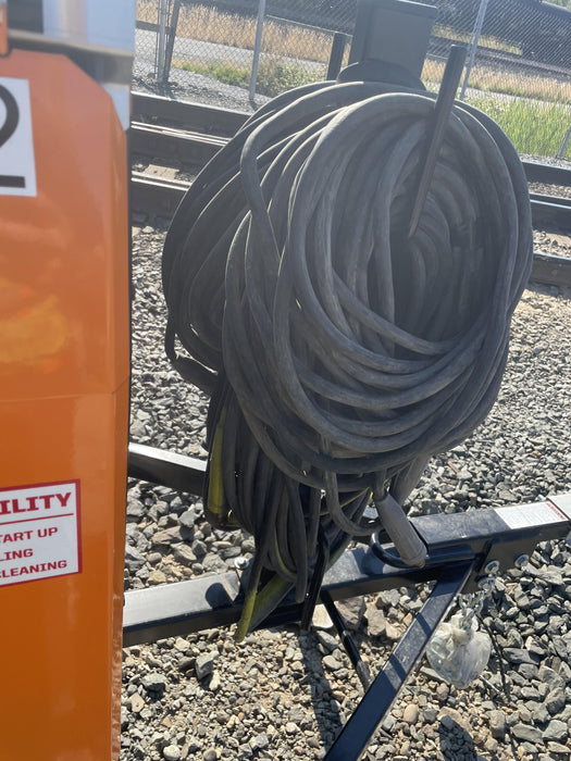 2021 Lincoln Electric Vantage 322 Vantage 322 Ready Pak 3 w/ Decals, ORANGE (includes trailer, cable rack, fender light kit) NO Telematics