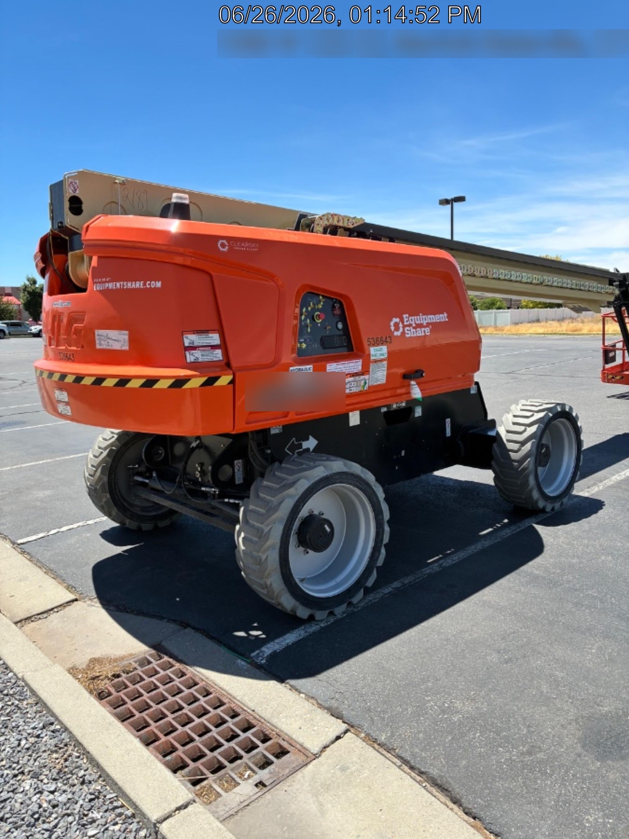 2025 JLG 660SJ