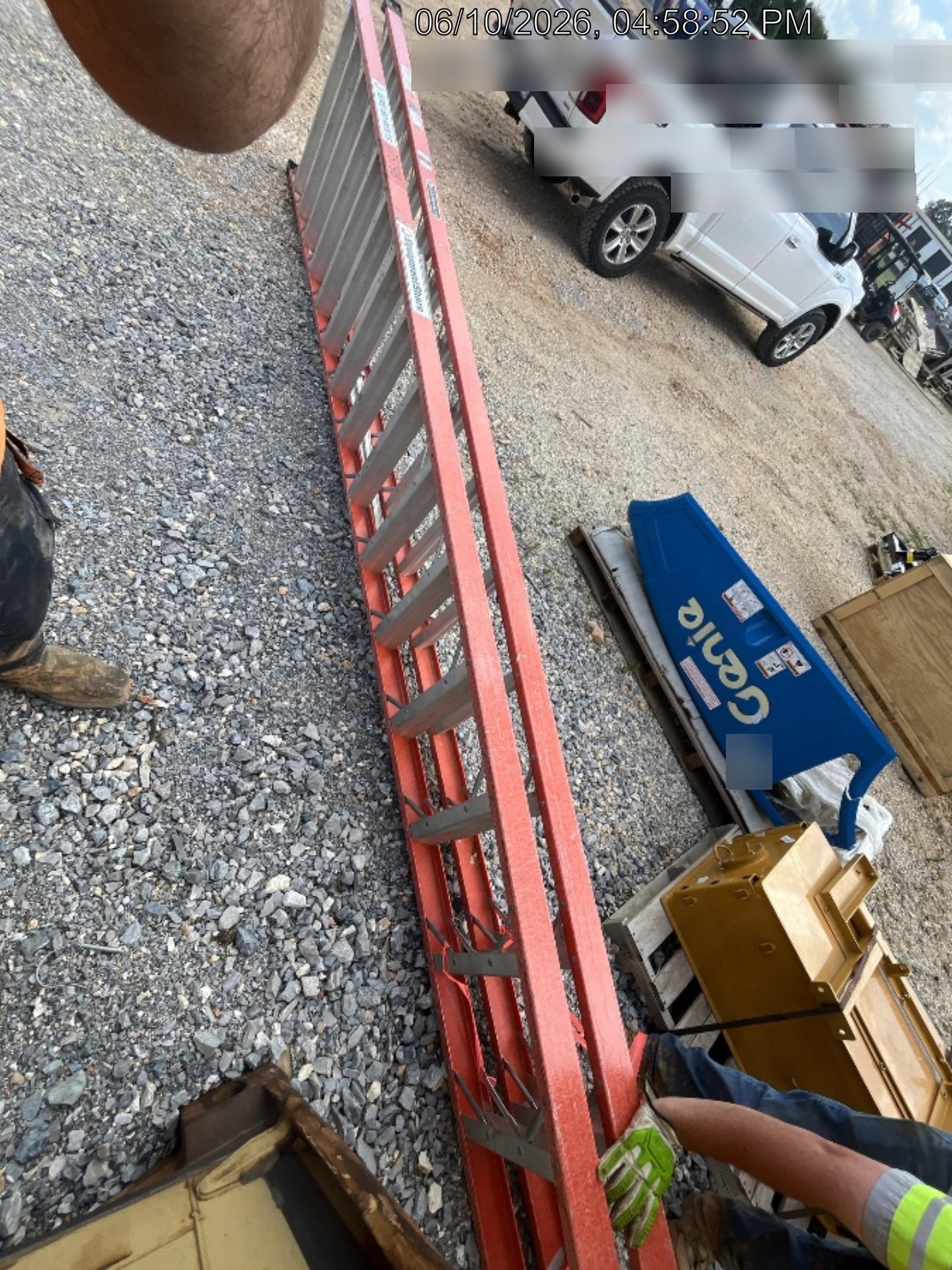 2020 LOUISVILLE LADDER FM1416HD