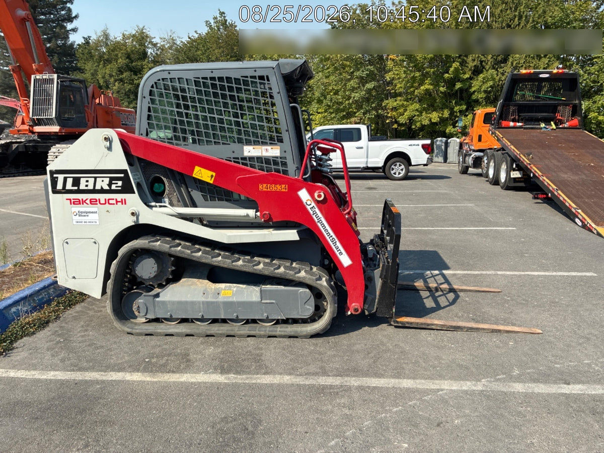 2023 TAKEUCHI TL8R2-CR