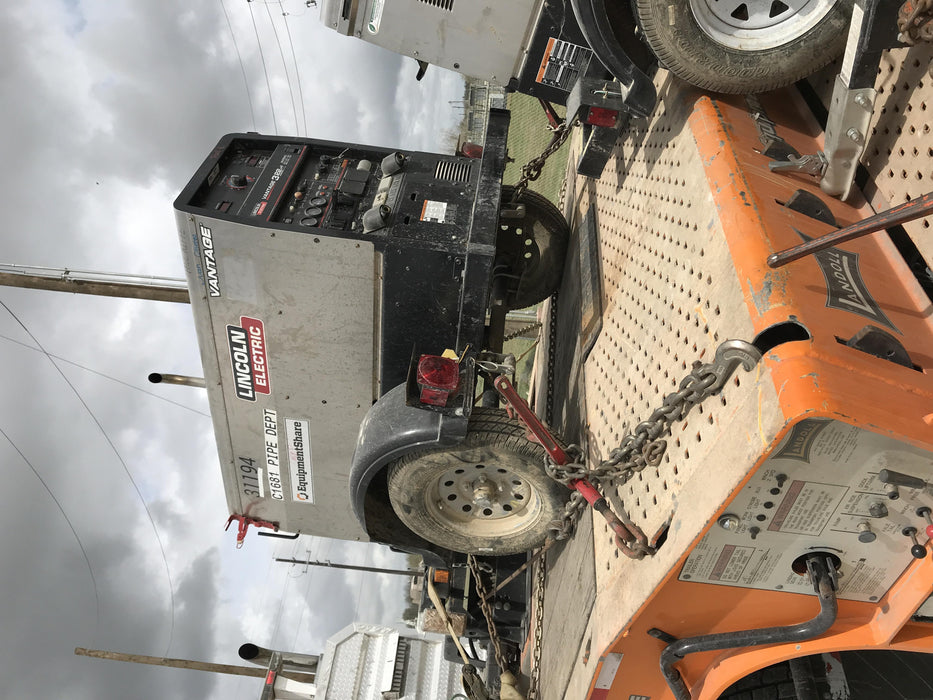 2019 Lincoln Electric Vantage 322 Welder Ready-Pak 3, Two wheel trailer, Fender and Light kit, Cable Rack