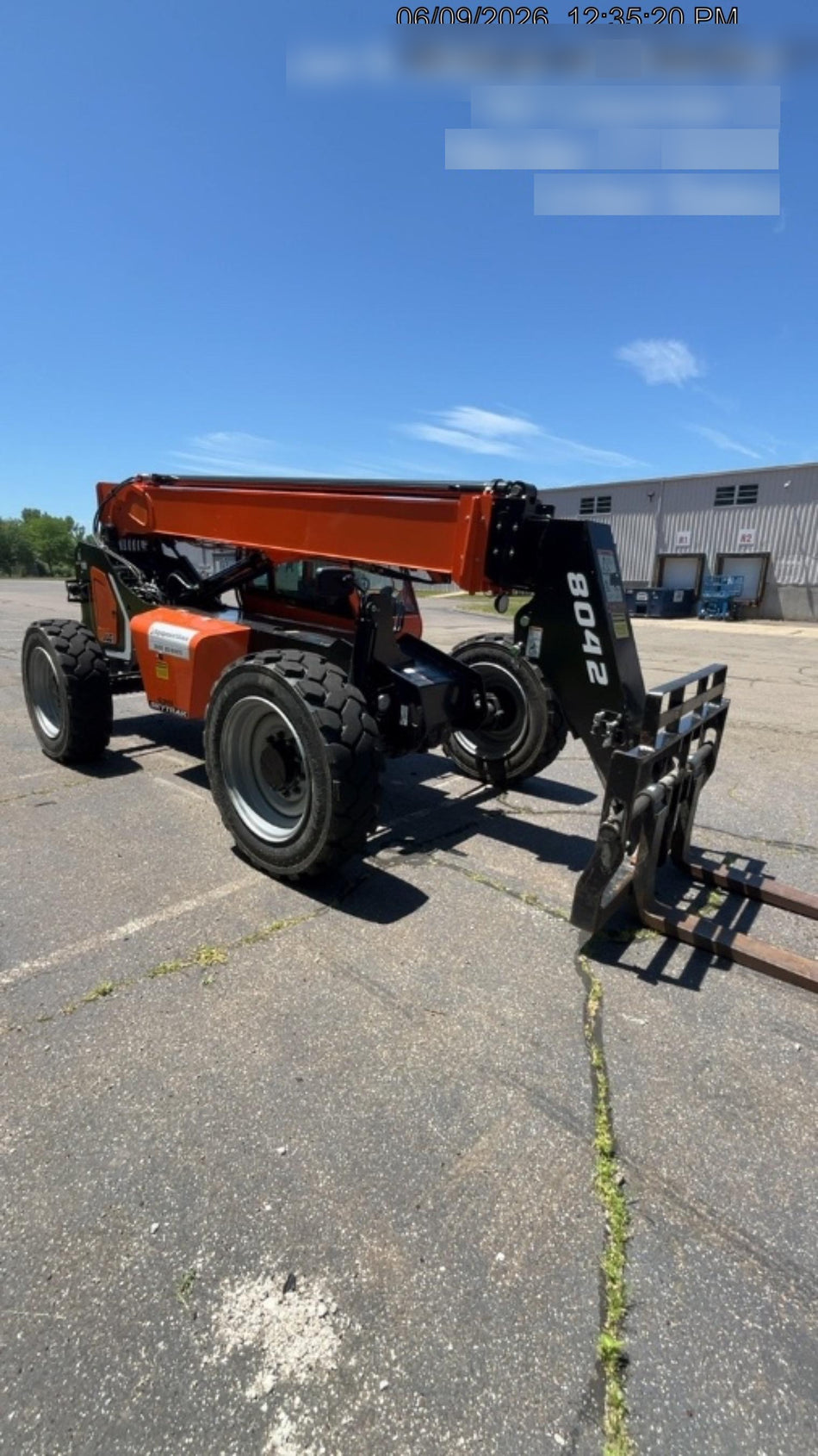 2024 SKYTRAK 8042