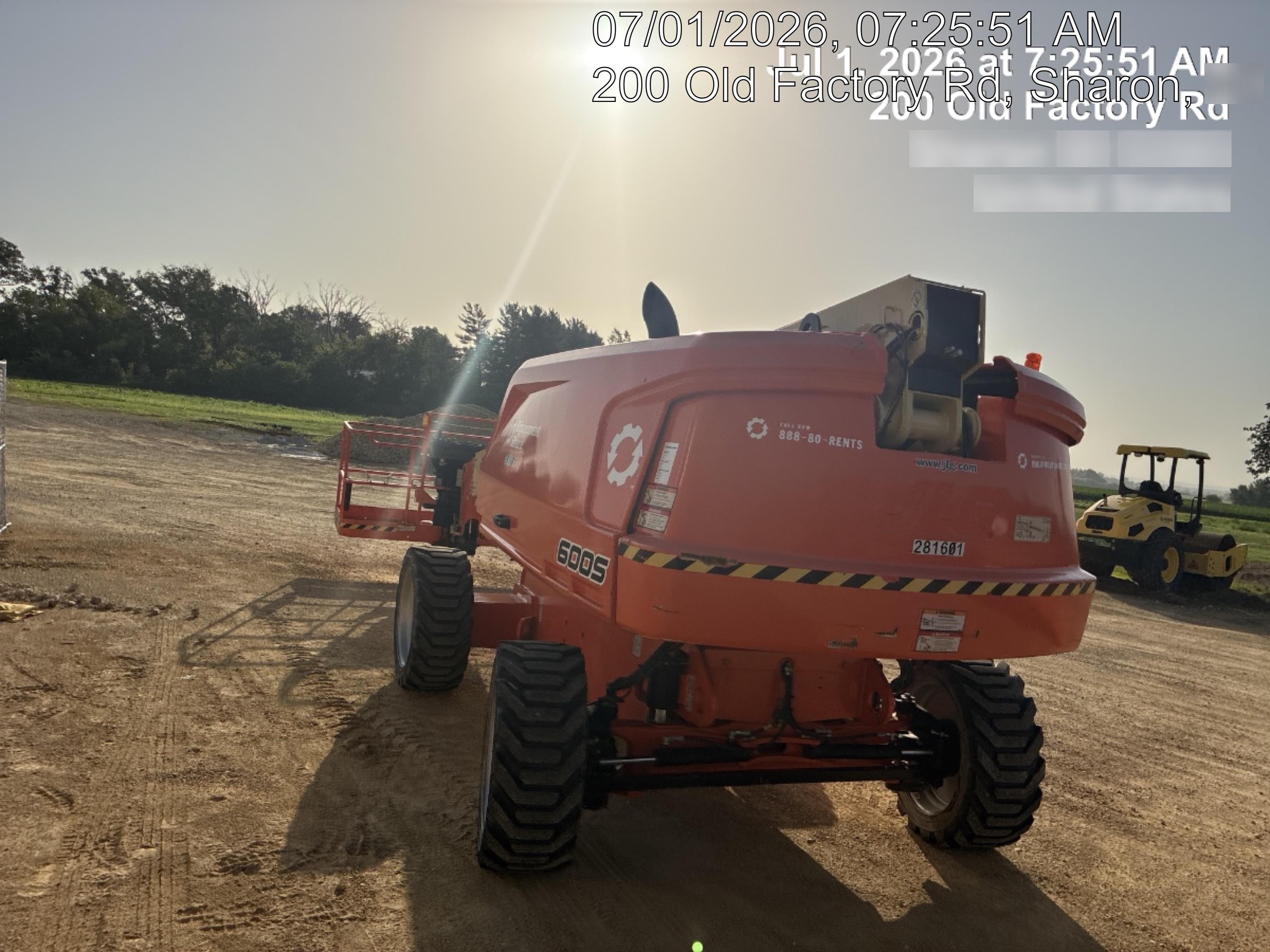 2022 JLG 600S