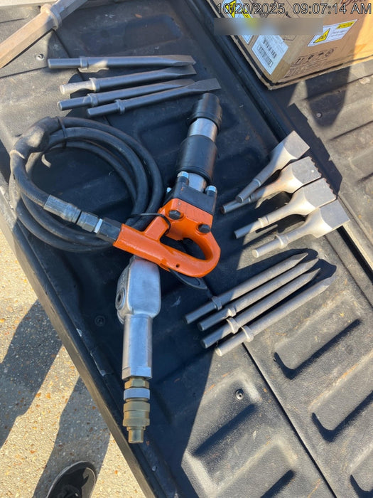 2019 MICHIGAN PNEUMATIC ES-CH3R-TRACKER