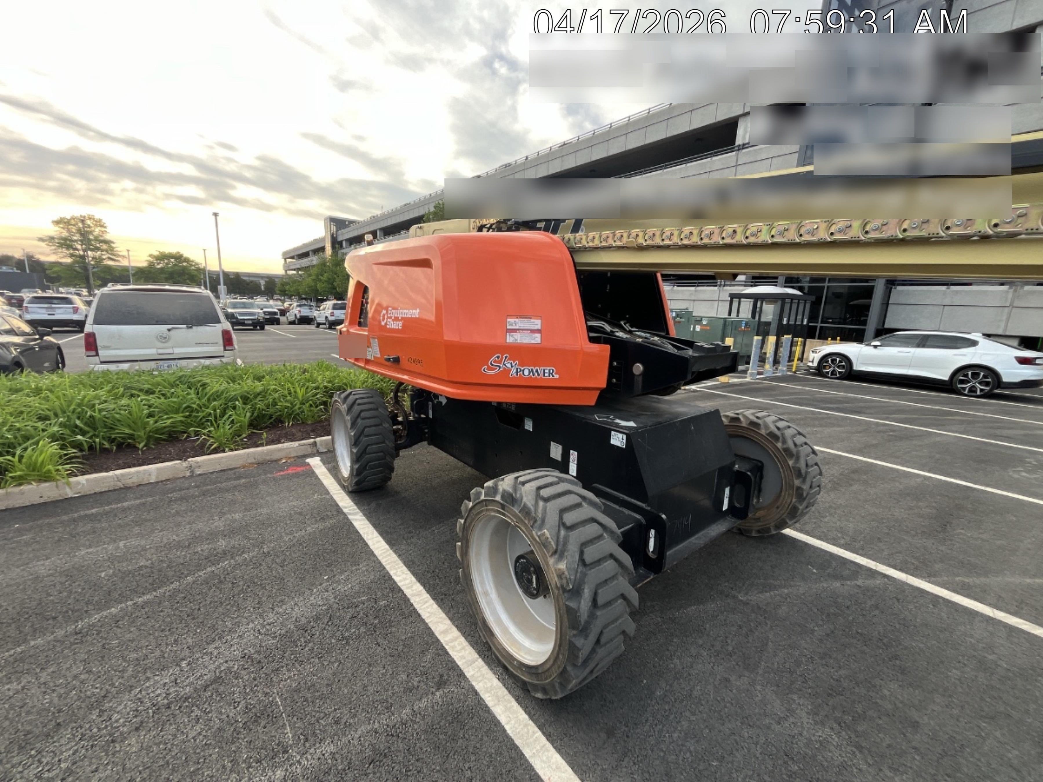 2024 JLG 660SJ
