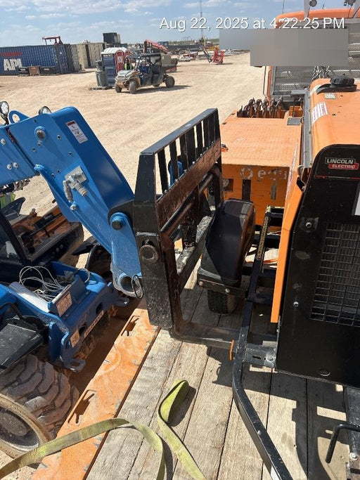 2021 Lincoln Electric Vantage 322 Vantage 322 Ready Pak 3 w/ Decals, ORANGE (includes trailer, cable rack, fender light kit) NO Telematics