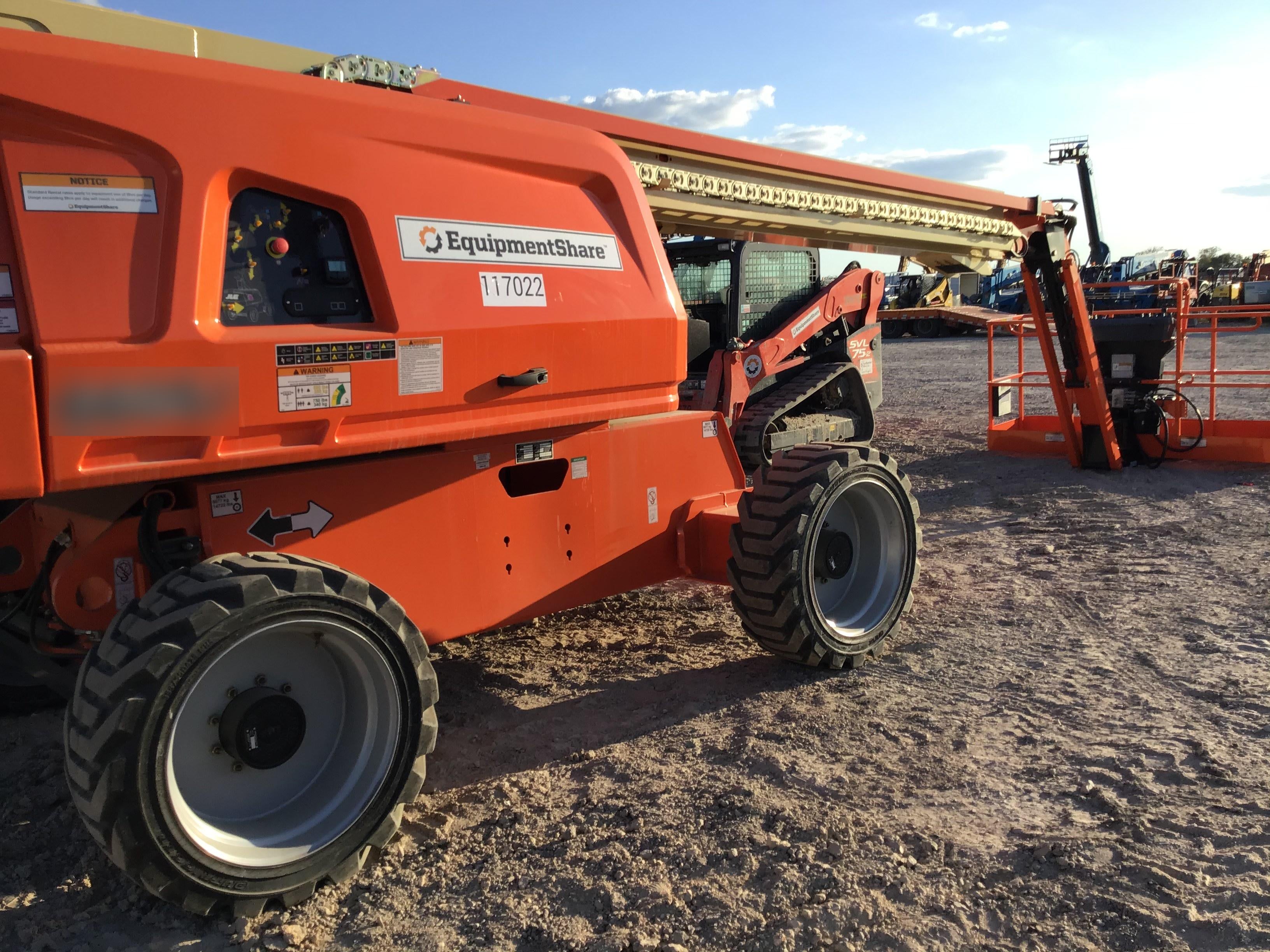 2021 JLG 660SJ