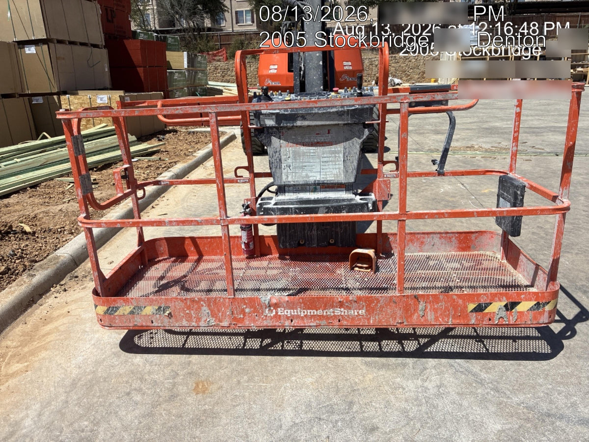2025 JLG 660SJ