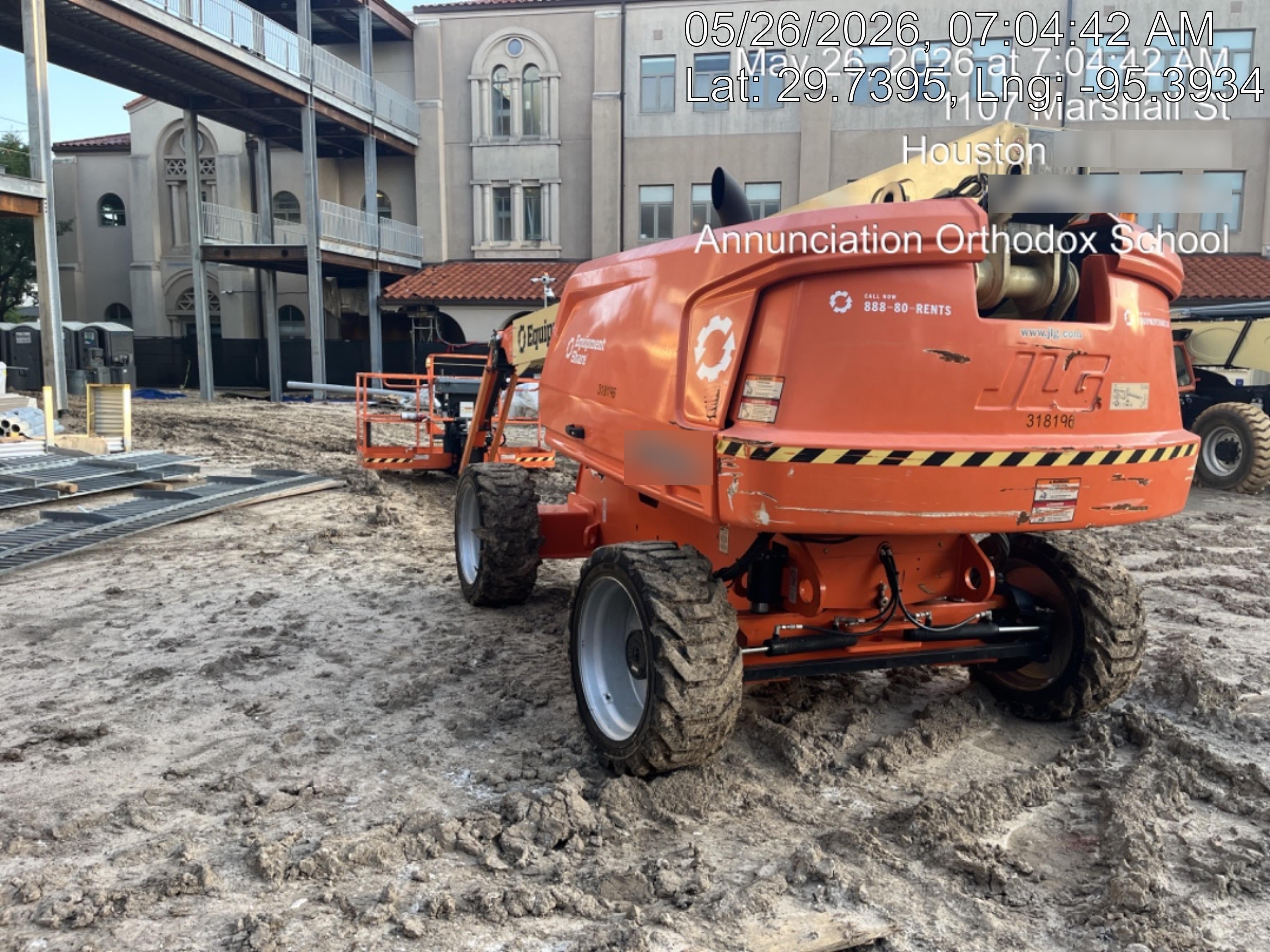 2023 JLG 660SJ