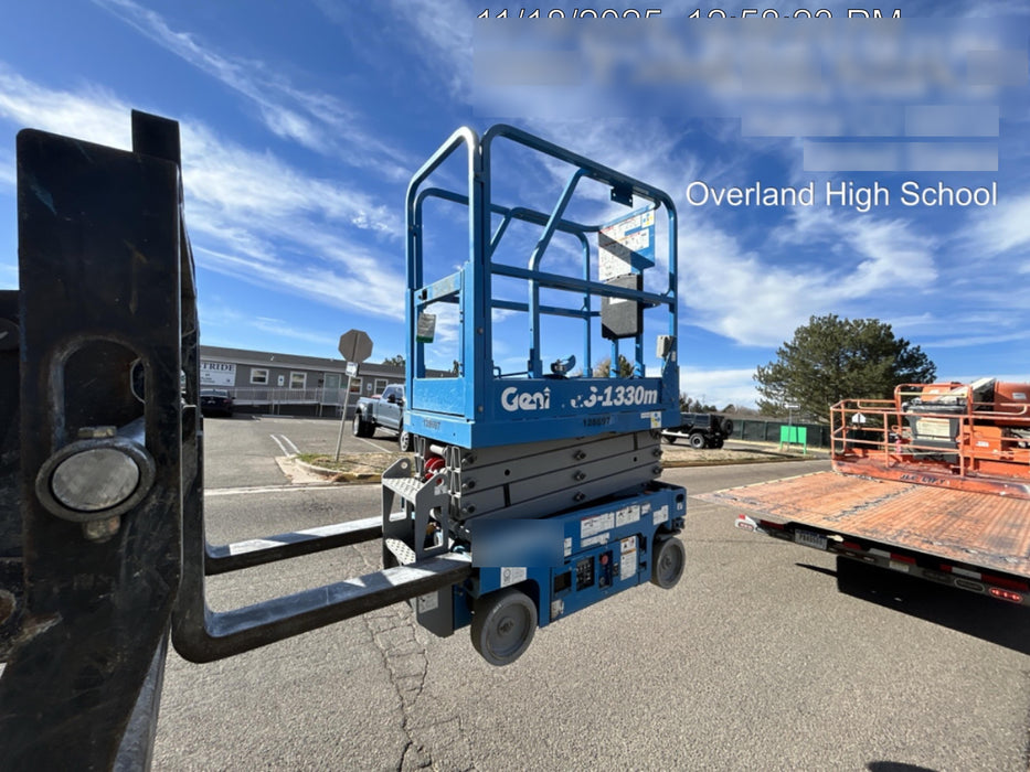 2021 GENIE GS-1330m
