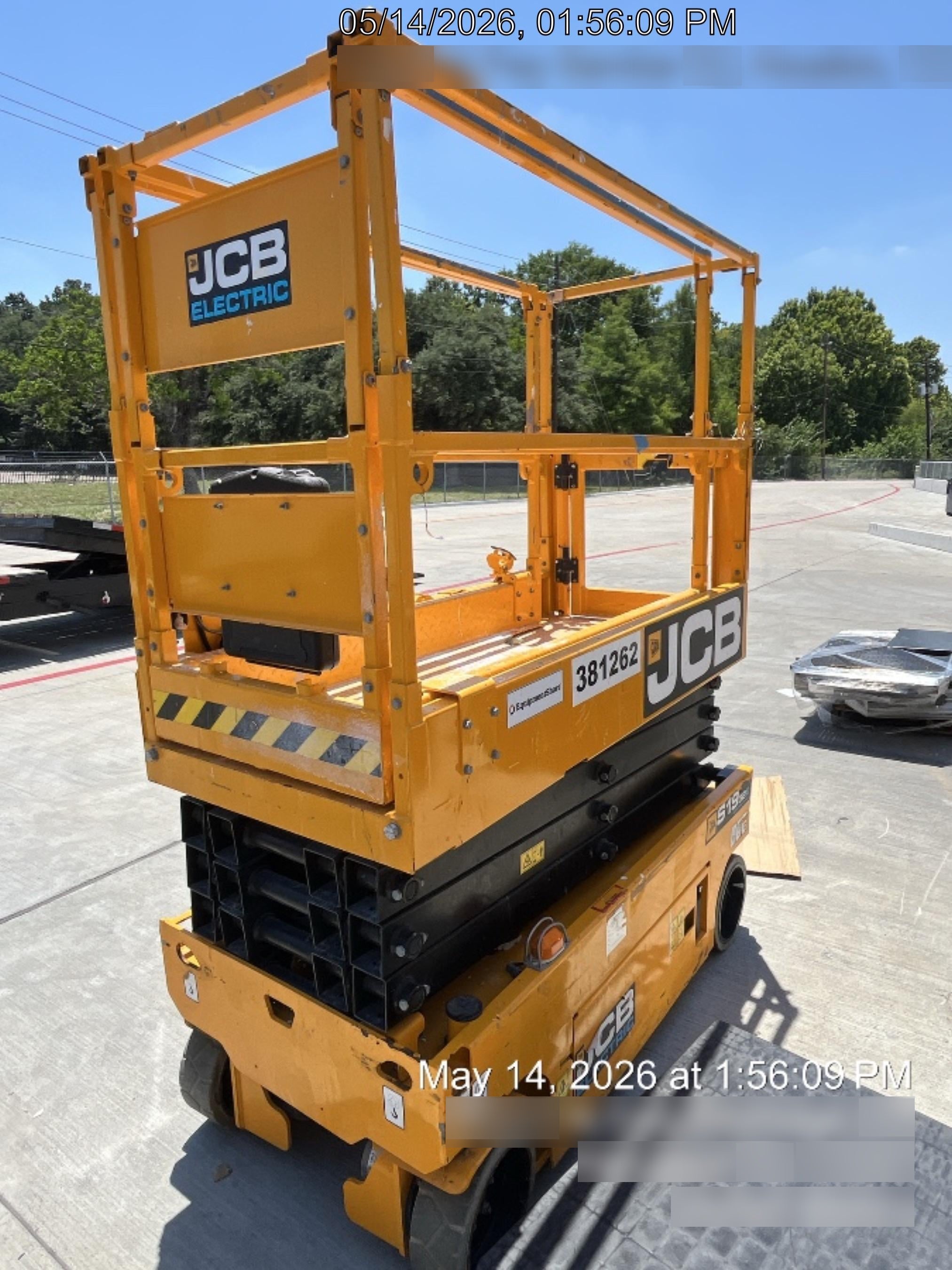 2024 JCB S1932E