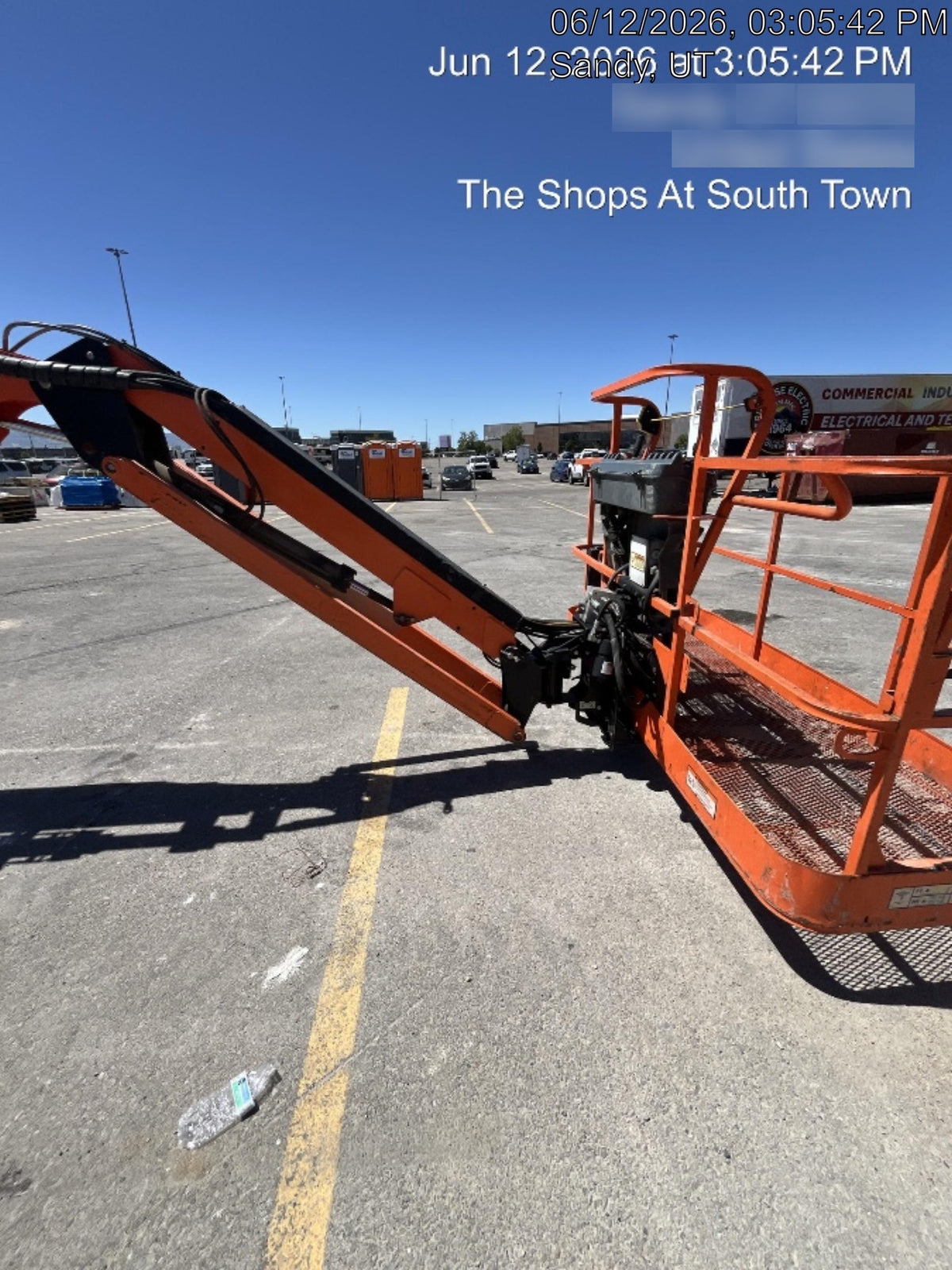 2020 JLG 660SJ