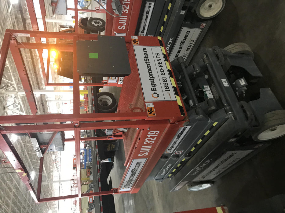 2019 Skyjack SJIII-3219 Standard Options, Trojan Batteries