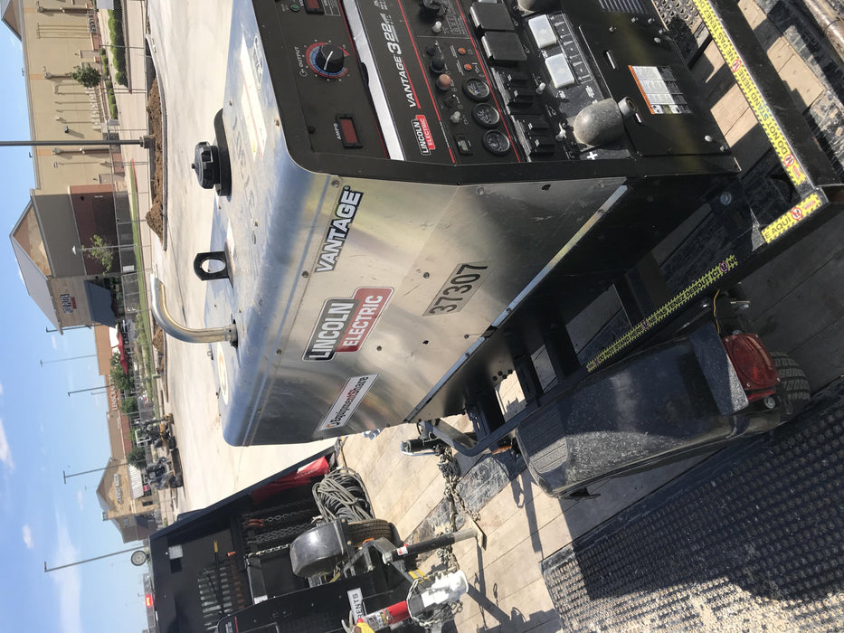 2019 Lincoln Electric Vantage 322 Ready-Pak 3, Two Wheel Trailer, Fender and Light Kit, Cable Rack