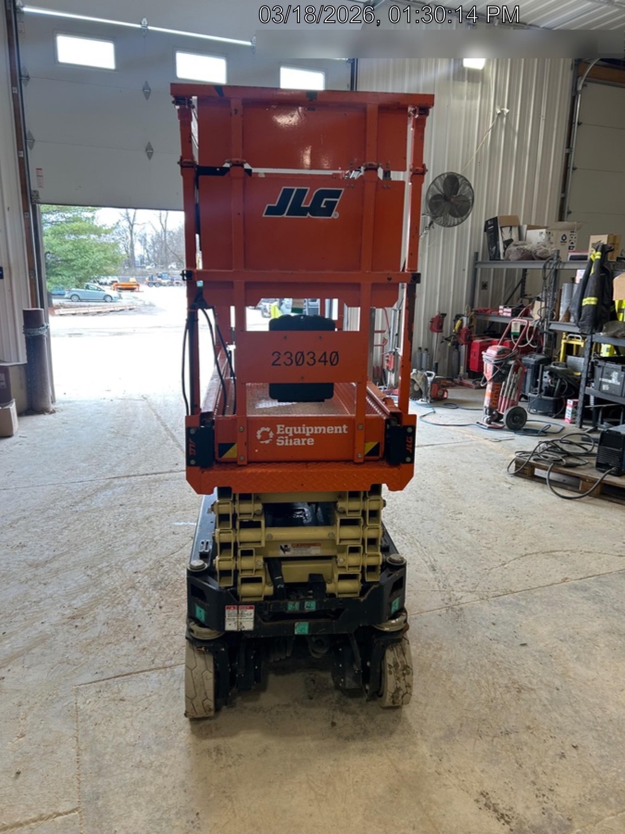 2022 JLG ES1932