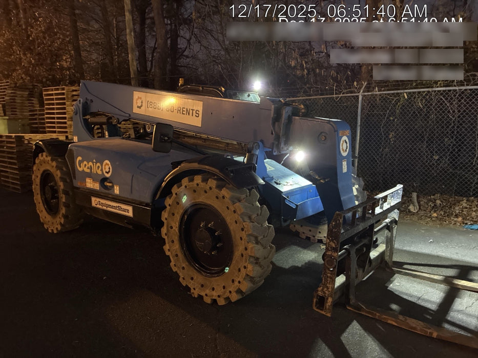 2020 Genie GTH-636 Cab/Heat/Air, Solid Tires, Work Lights, Beacon, Aux Hydraulics, Back up Alarm