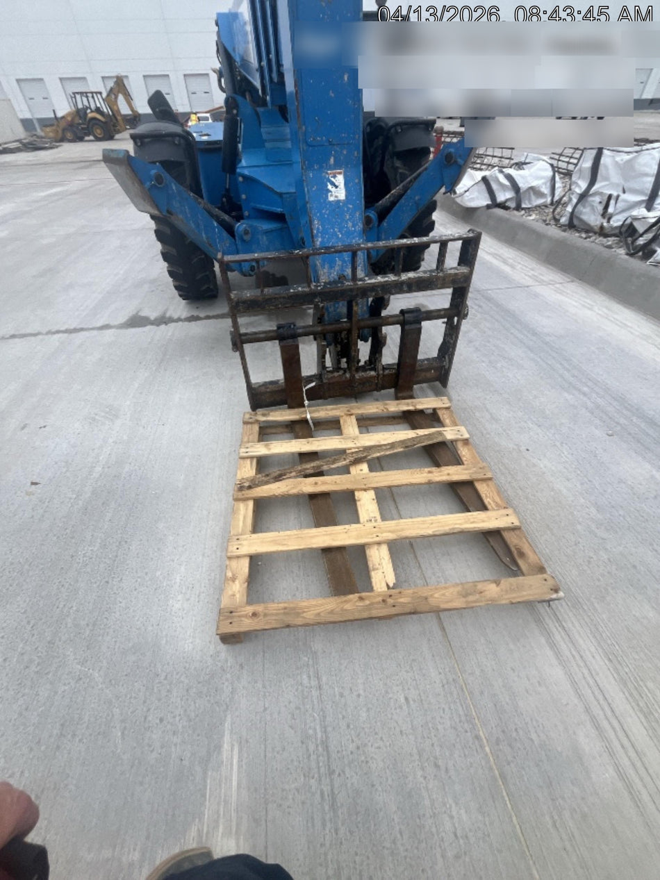 2019 GENIE GTH-1056