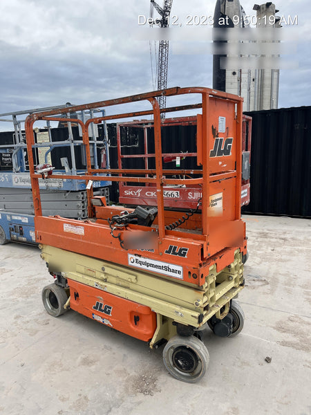2016 JLG 1930ES