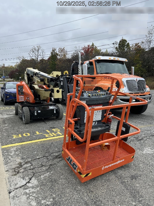 2025 JLG E400AJP Narrow