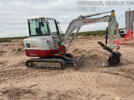2025 TAKEUCHI TB235-2CR