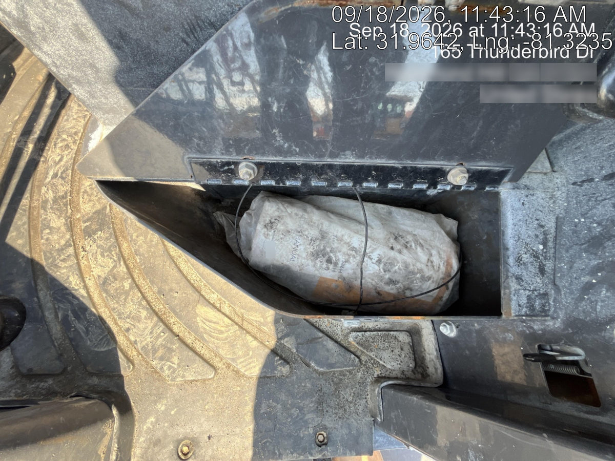 2023 CASE 588H