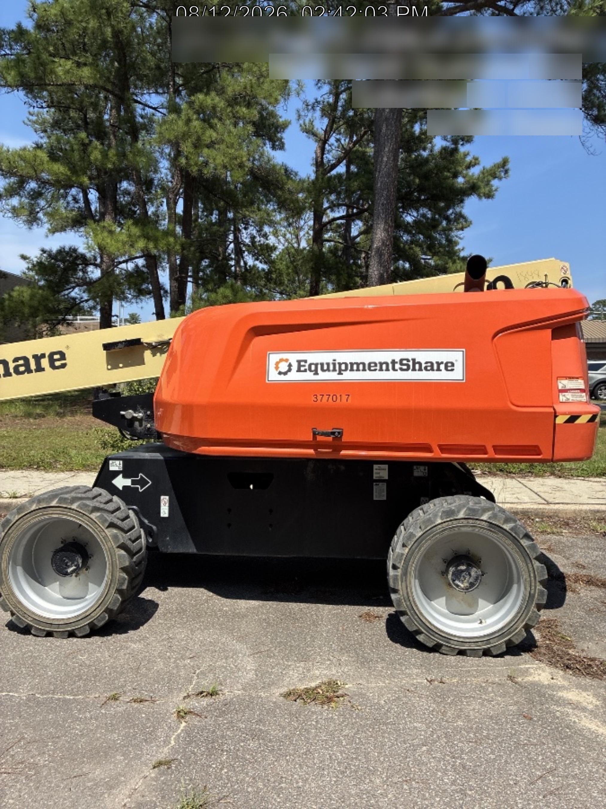 2023 JLG 660SJ