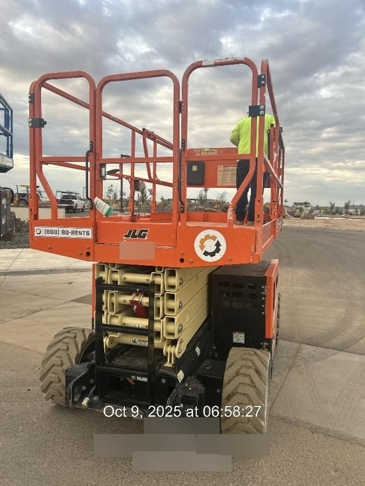 2021 JLG ERT4069