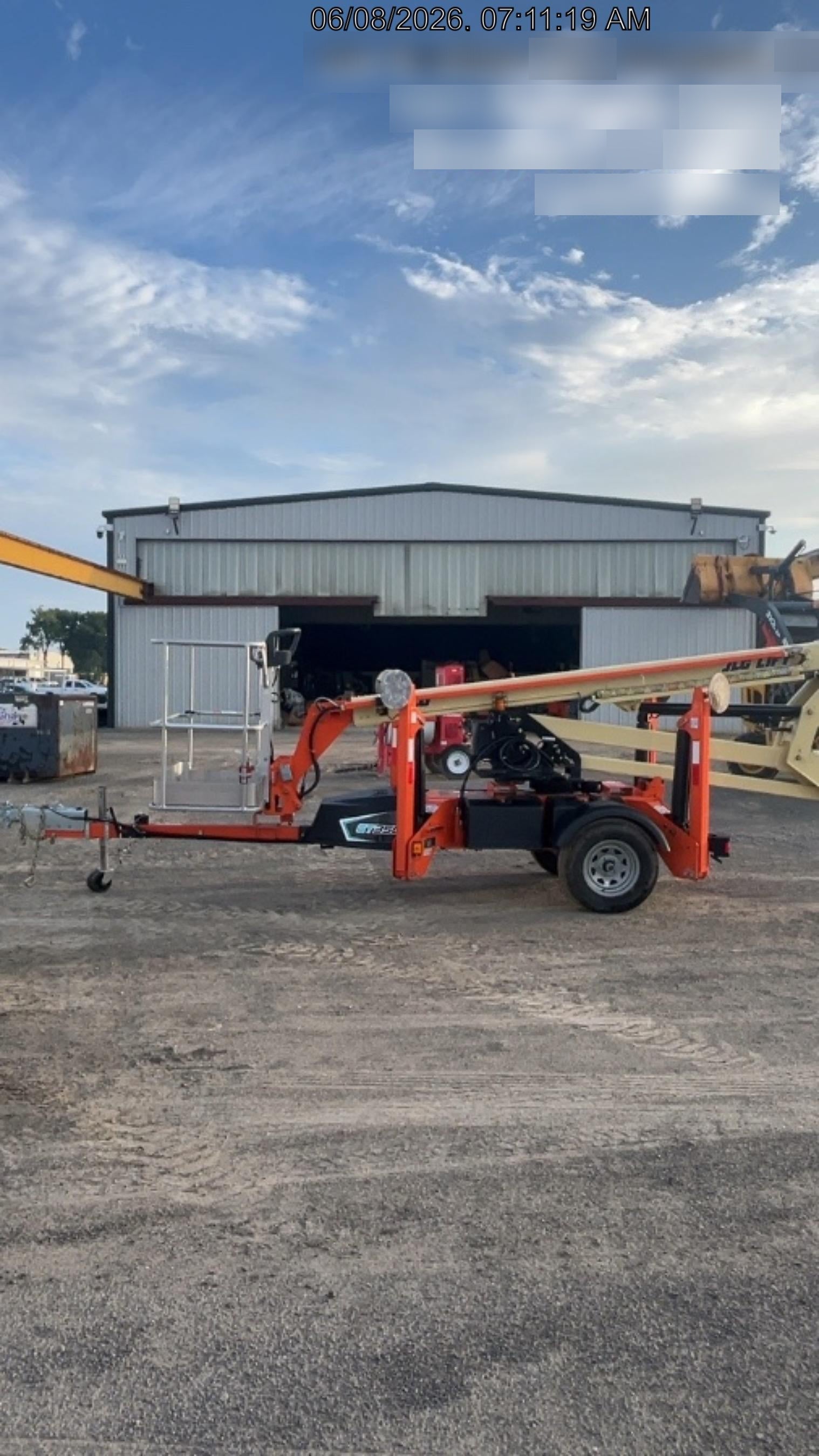 2025 JLG ET350