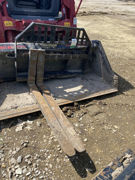2016 EMKAY 48" Pallet Forks - EMKAY