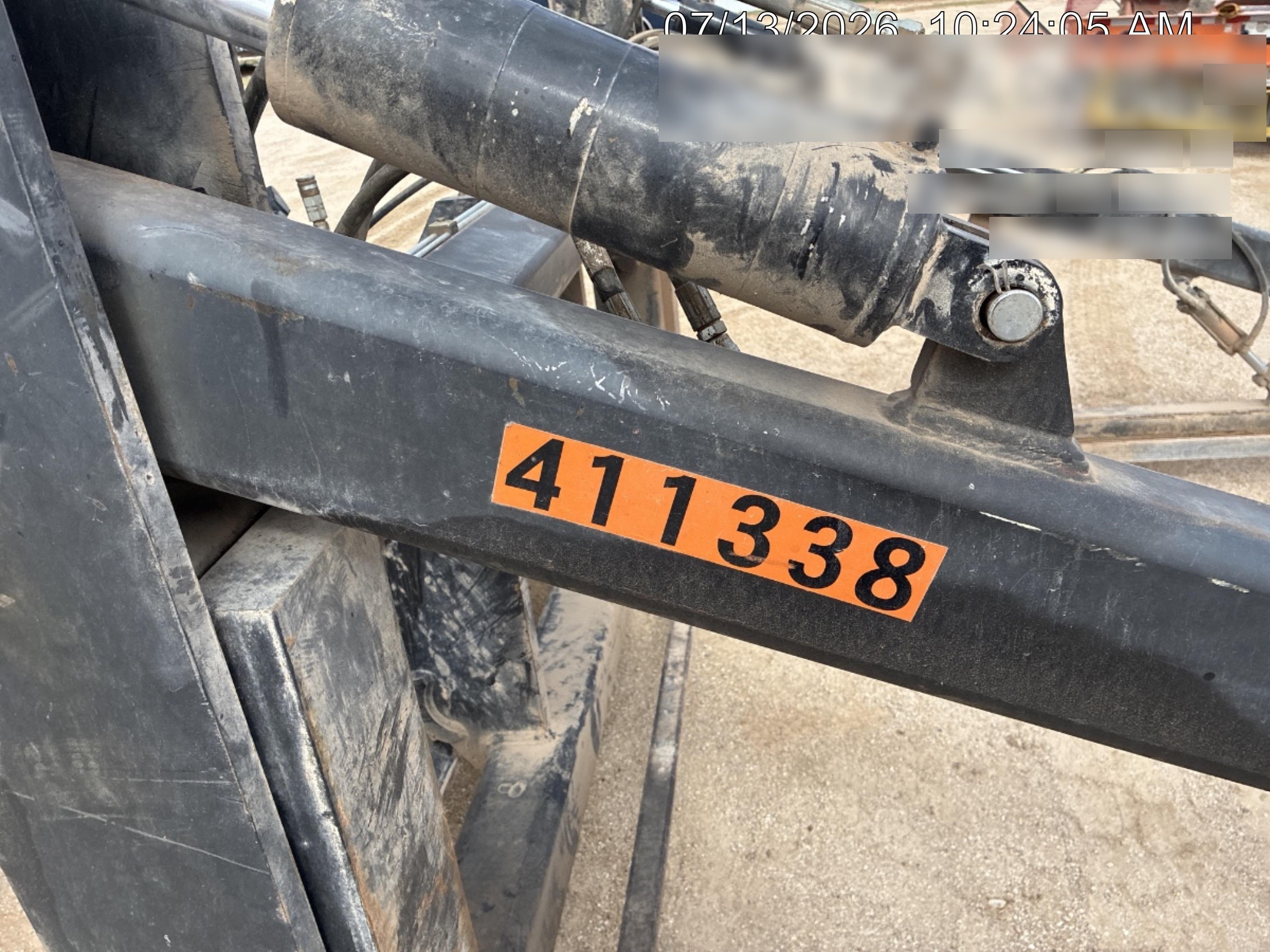 2024 ARROW MATERIAL HANDLING 049PG