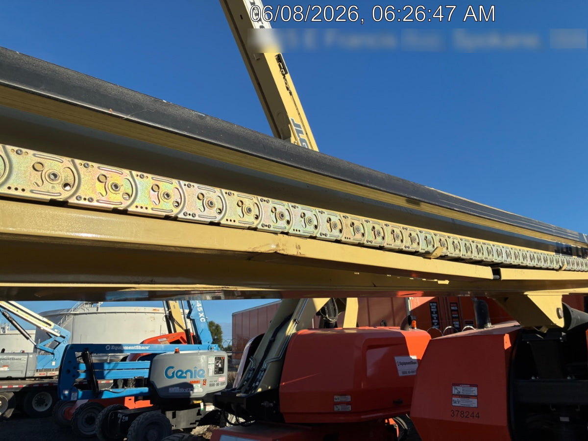 2023 JLG 860SJ