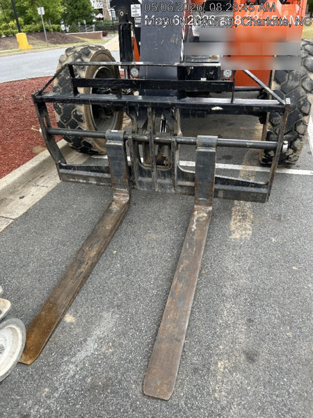2023 SKYTRAK 8042
