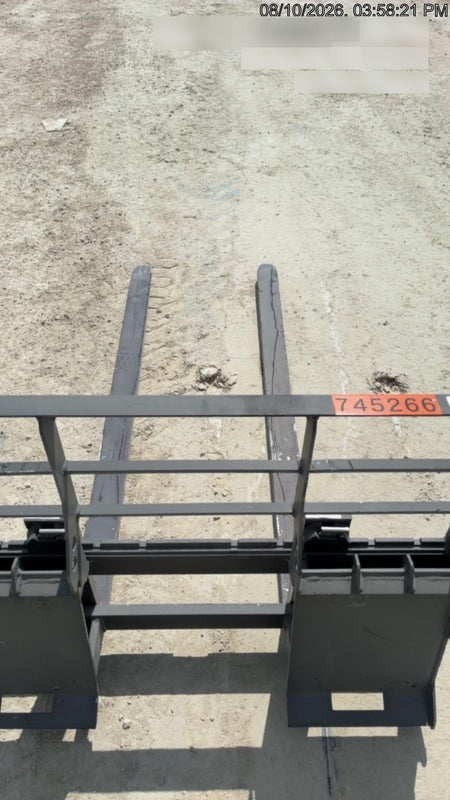 2026 ARROW MATERIAL HANDLING 48" Pallet Forks - Arrow