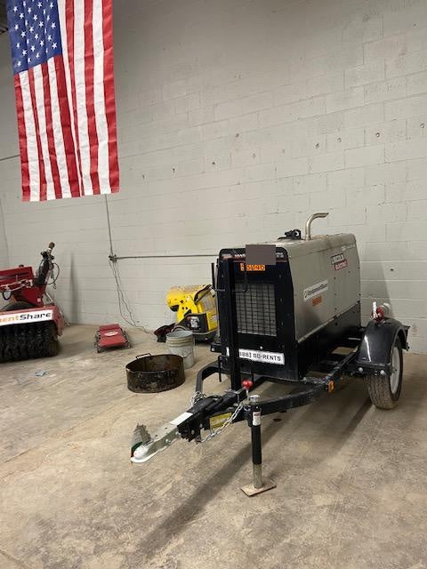 2019 Lincoln Electric Vantage 322 Welder Ready-Pak 3, Two wheel trailer, Fender and Light kit, Cable Rack