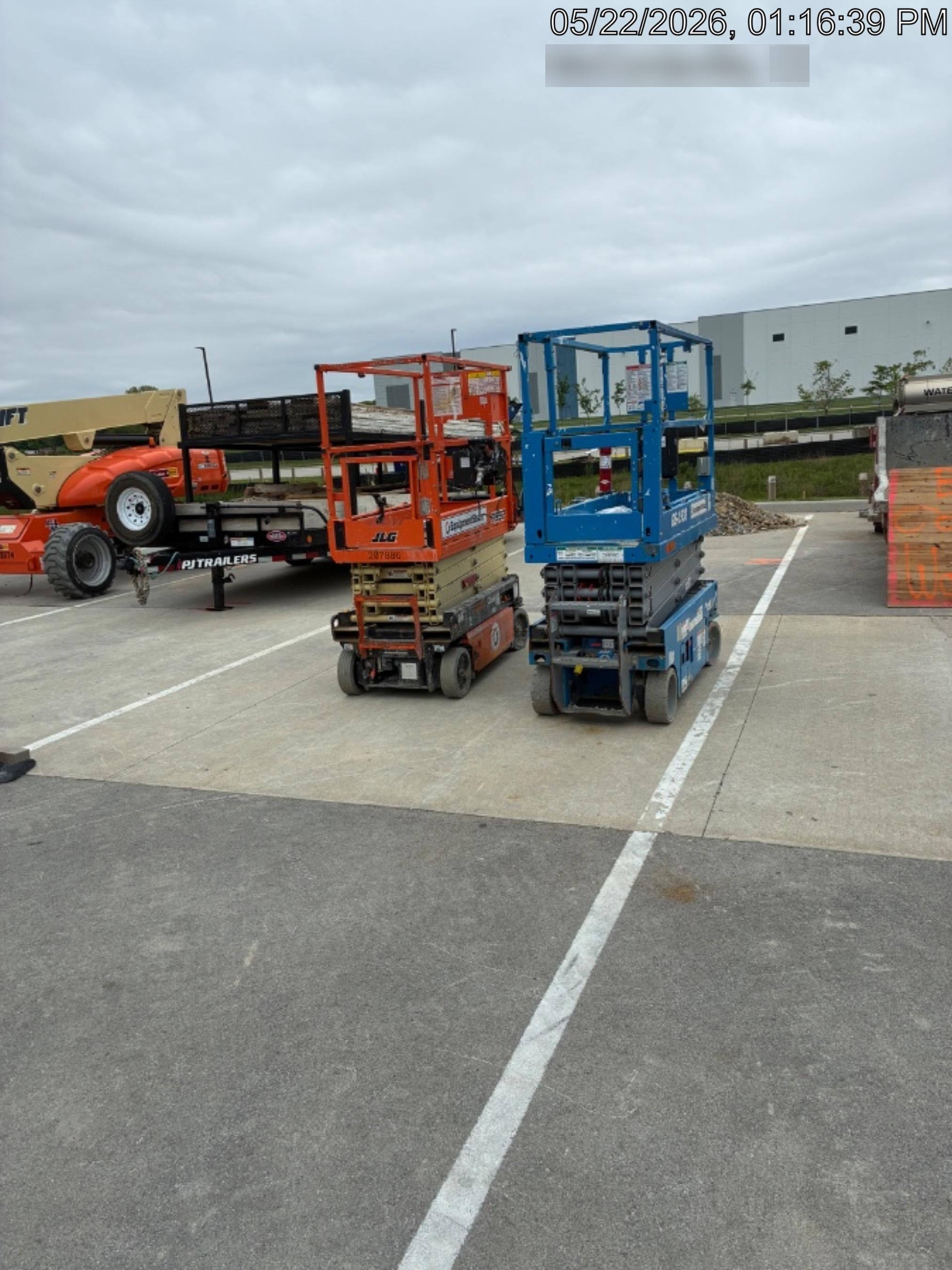 2022 JLG R1932