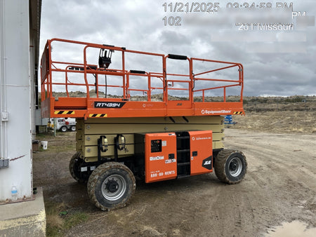 2025 JLG RT4394