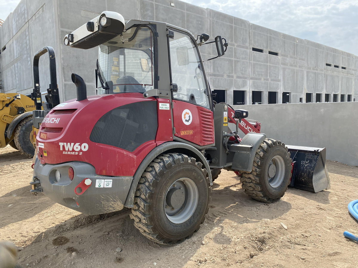 2021 TAKEUCHI TW60