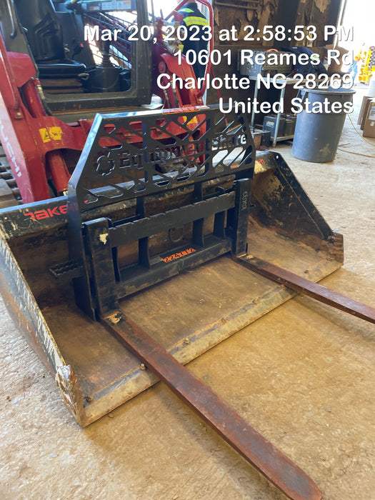 2022 PALADIN 48" Pallet Forks - Paladin