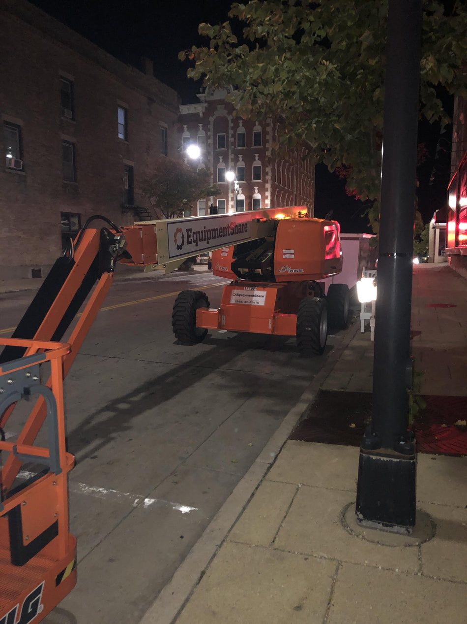 2021 JLG 660SJ