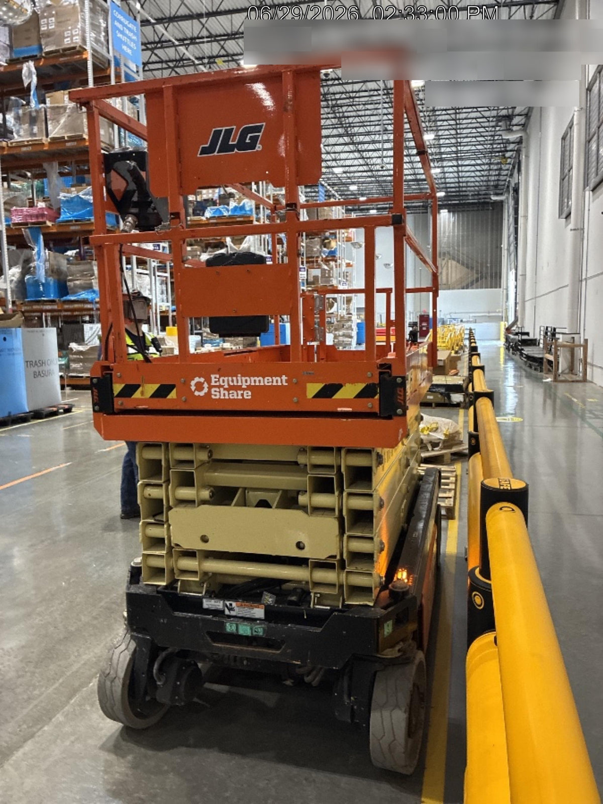 2022 JLG ES3246