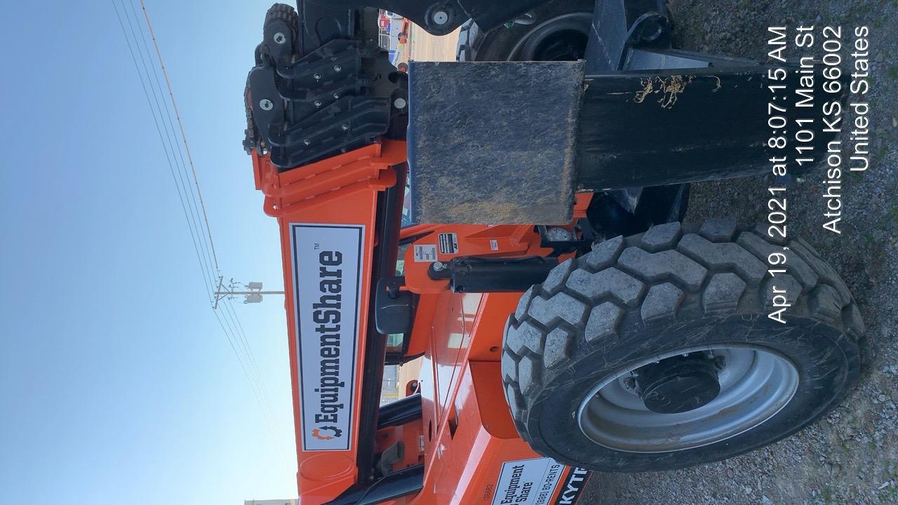 2021 SKYTRAK 12054