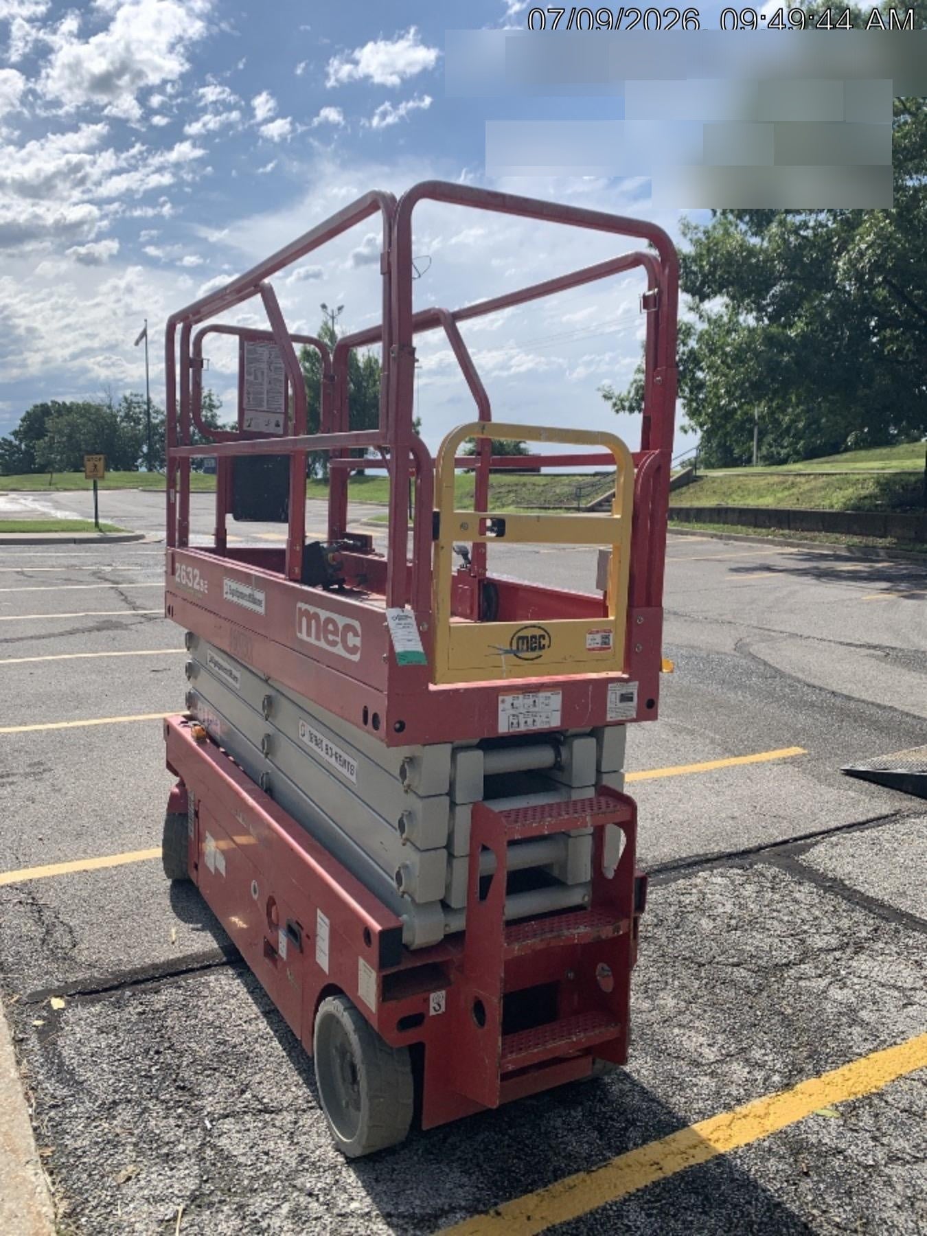 2021 MEC 2632SE