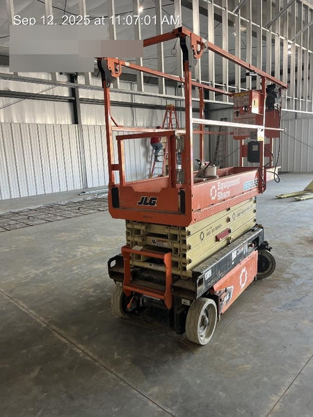 2022 JLG ES1932
