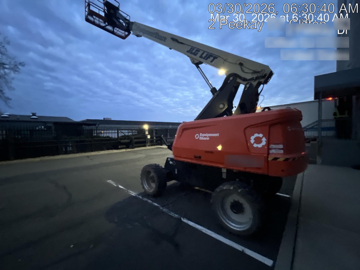 2023 JLG 660SJ