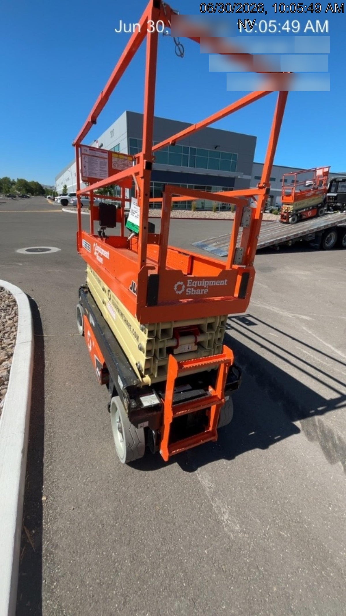 2022 JLG ES2632