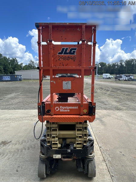 2023 JLG ES1932