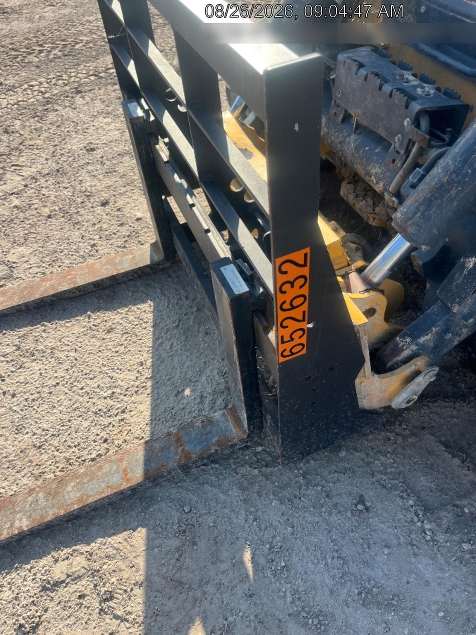 2026 ARROW MATERIAL HANDLING 72" Pallet Forks - Arrow